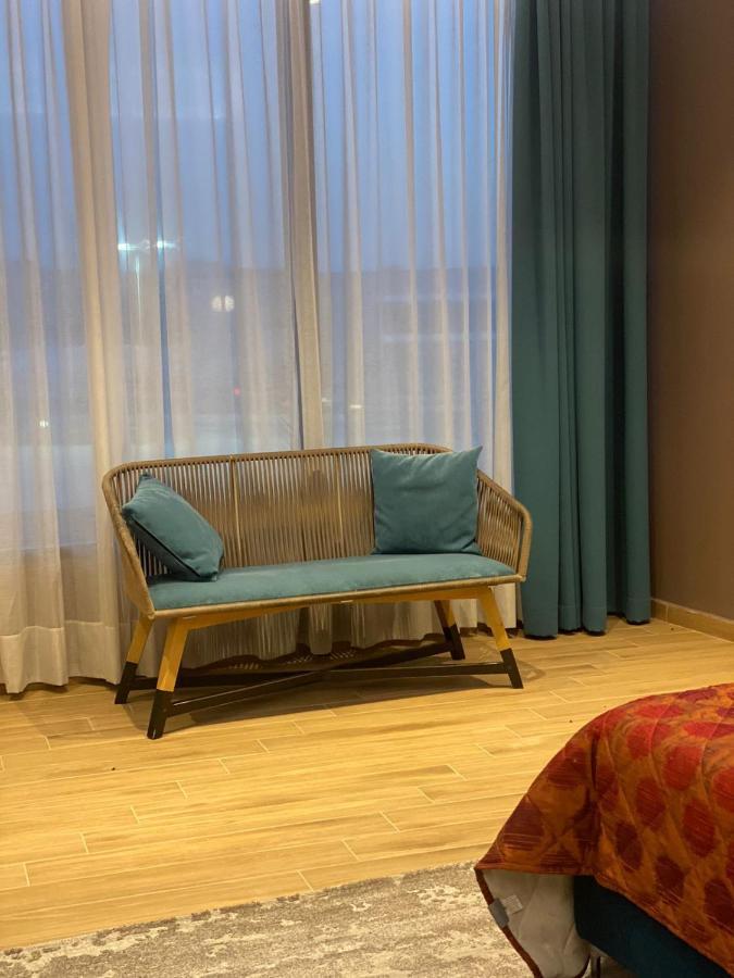Coco Hotel Tiranë Ngoại thất bức ảnh