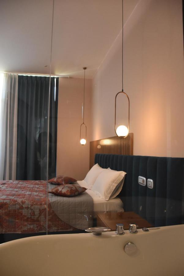 Coco Hotel Tiranë Ngoại thất bức ảnh