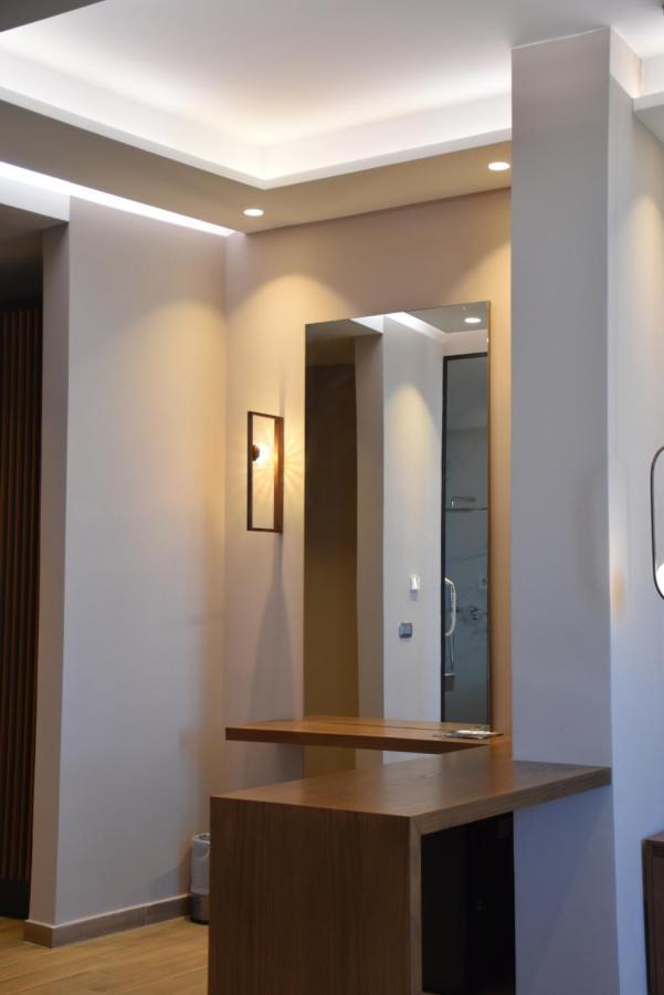 Coco Hotel Tiranë Ngoại thất bức ảnh